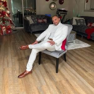 Meet your Posher, Roberto